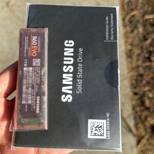 870 EVO SSD 1TB brand new